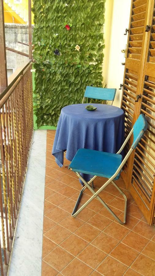Vacanze Da Angela - Orto Botanico Napoli Eksteriør billede